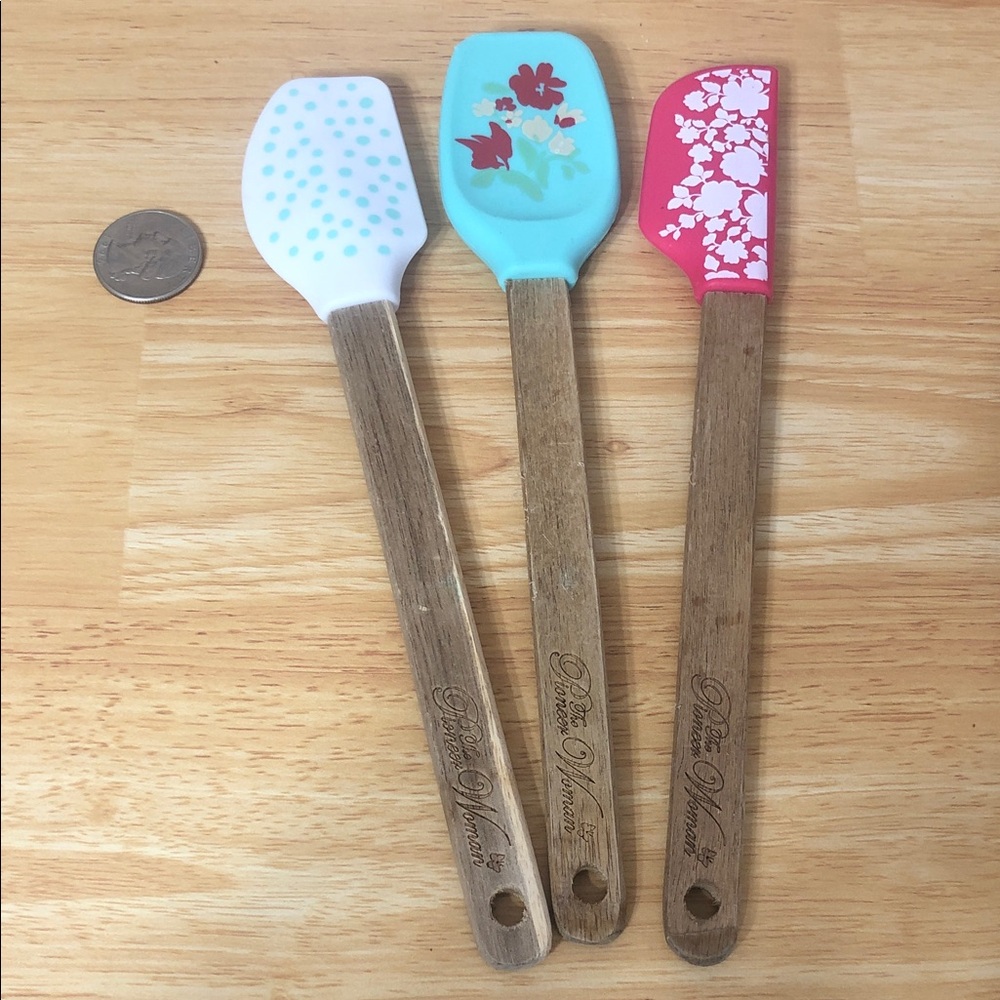 The Pioneer Women Floral Silicone Spatula Trio in White, Teal, Pink - Picture 2 of 2